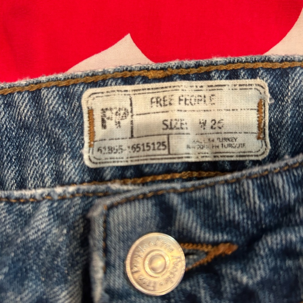 Free People women’s Blue Jeans - Picture 3 of 7